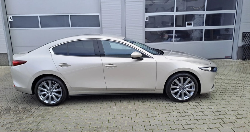 Mazda 3 cena 147200 przebieg: 4, rok produkcji 2023 z Krobia małe 7